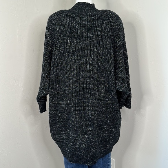 Vintage Alissia Black & Silver Metallic OSFA Sweater - Picture 3 of 4